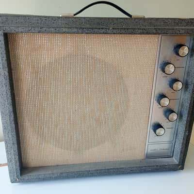 SILVERTONE 1482 15 WATT 1x12 COMBO, 1967 image 2