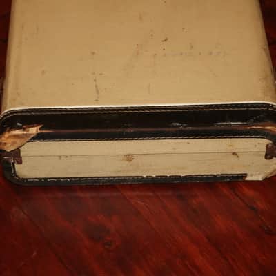 Fender Jazz Bass Precision Bass Case 1963 - White Tolex image 4