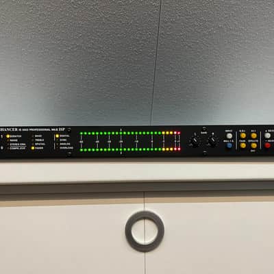 Philips IS5022 Professional MK2 – 19" Rack Version with PSU image 3