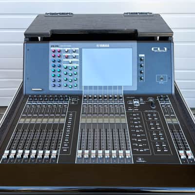 Yamaha CL1 Digital Mixing Console 2012 image 2