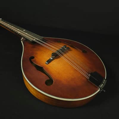 Eastman MD305-A-WN-AB Wide Nut A Style Mandolin w/Gig Bag image 9