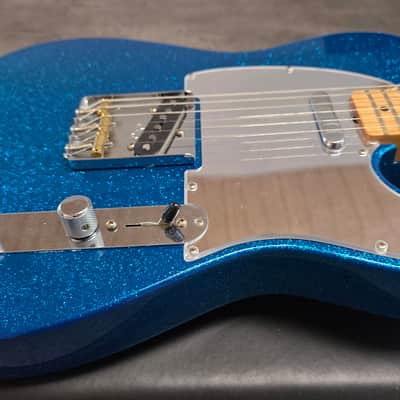 Fender 1958 Telecaster J Mascis BRAND NEW Artist Signature Custom Pickups Mirror Pick Guard Aged Road Worn Relic Neck 50s Vintage Reissue Tele Guitar - Bottle Rocket Blue Flake Metallic image 6