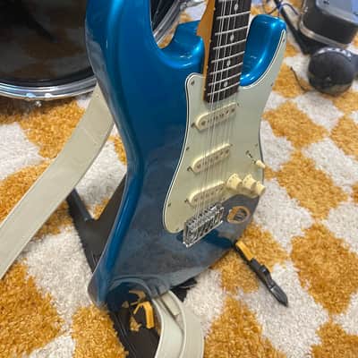 Fender 12-String Stratocaster MIJ - Blue image 3