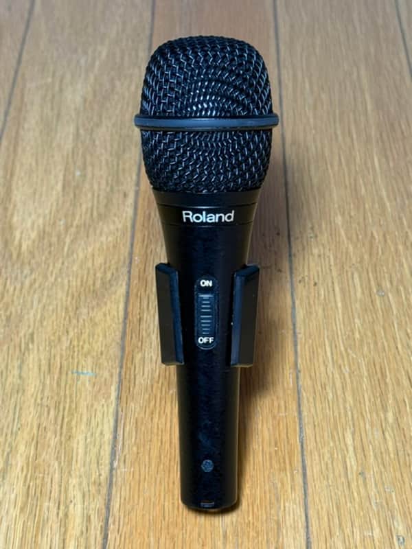 Roland DR-20 Hypercardiod Dynamic Professional Microphone w/ Clip, Excellent Condition image 1