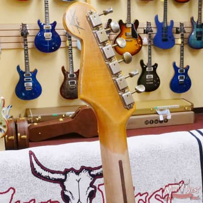 Fender Custom Shop Limited Edition 70th Anniversary 1954 Hardtail Stratocaster Relic Aztec Gold 7.30 LBS image 10