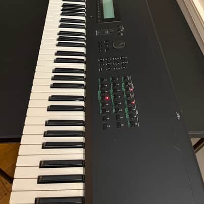 Yamaha SY99 Synthesizer 1991 - Black image 13
