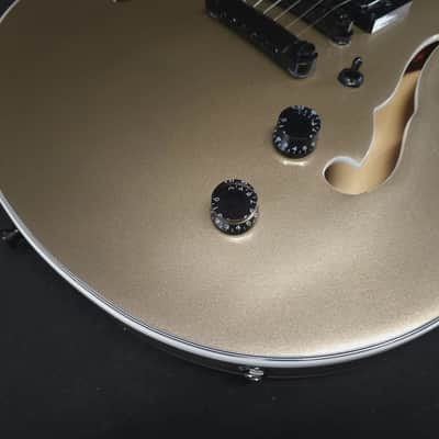 Tagima Ekosonic Hollow Body Electric Guitar Hard Case image 7