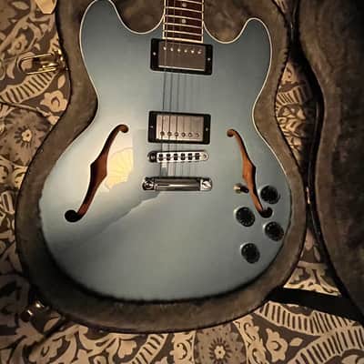 Gibson Midtown Standard 2015 - Pelham Blue Gloss with White Binding image 4
