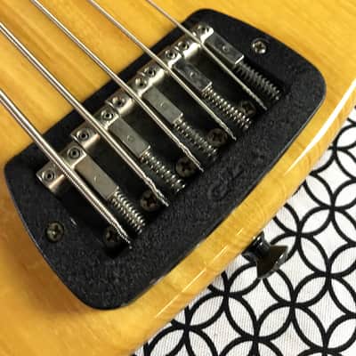 G&L 1992 USA L5000 5-String Electric Bass Guitar With Hardshell Case - Natural image 14