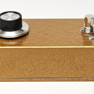 used Tate Fx Raise The Dead Germanium in Lockdown Gold #003, Mint Condition with Box! image 5
