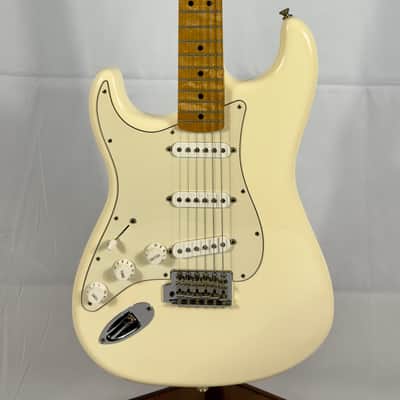 Fender Stratocaster Left Handed MIM Mexico 2011 - Cream image 1