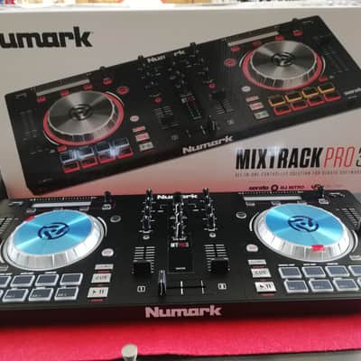 Numark Mixtrack Pro 3 image 1