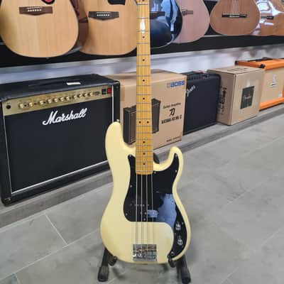 FENDER Squier Matt Freeman Precision Bass Vintage White Basso Elettrico image 1
