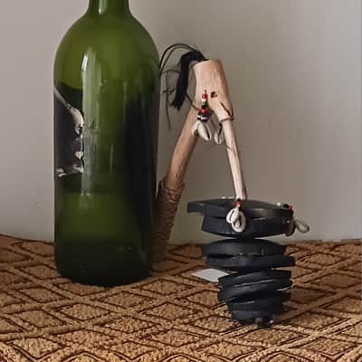 West African-style gourd disc sistrum (wasamba): medium image 2