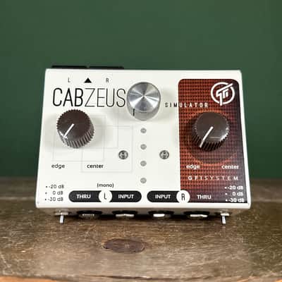 GFI System Cabzeus Cab Simulator/DI 2010s - White image 2