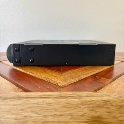 Atlas IED / AP-S15HR / 15A Half Width Rack Power Conditioner image 4