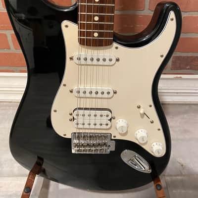 2002 Fender Stratocaster (MIM) - HSS image 2