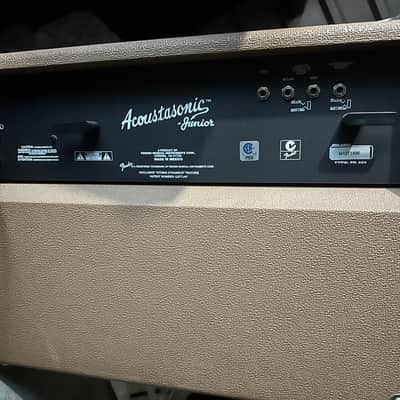 Fender Acoustasonic Junior image 3