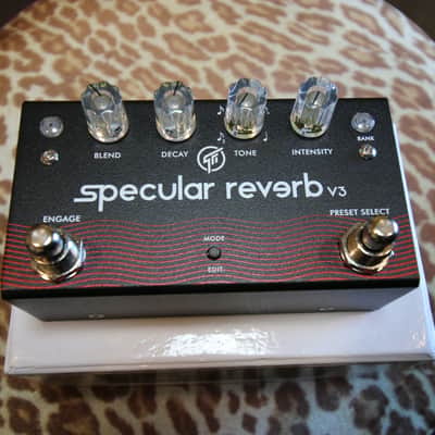 GFI System Specular Reverb V3 2010s - Black/Red image 6