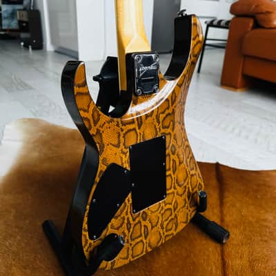 COLLECTOR'S ALERT! 1990 Ibanez USA Custom UCMD "Serpent"! image 10