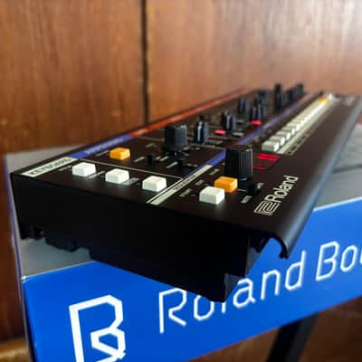 Roland JU-06A Boutique Series Juno Sound Module w/ box image 4