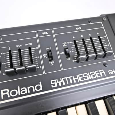 Roland SH-2 *Near mint with hard case & serviced* image 12