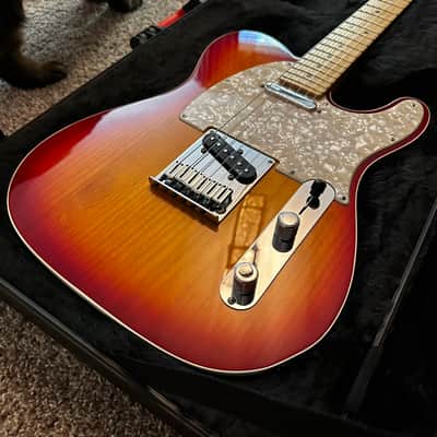 Fender American Deluxe Telecaster with Maple Fretboard 2011 - 2016 - Aged Cherry Burst image 4