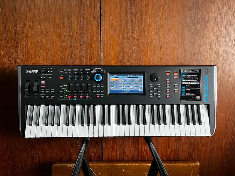 Yamaha MODX6 61-Key Digital Synthesizer 2018 | Reverb Canada