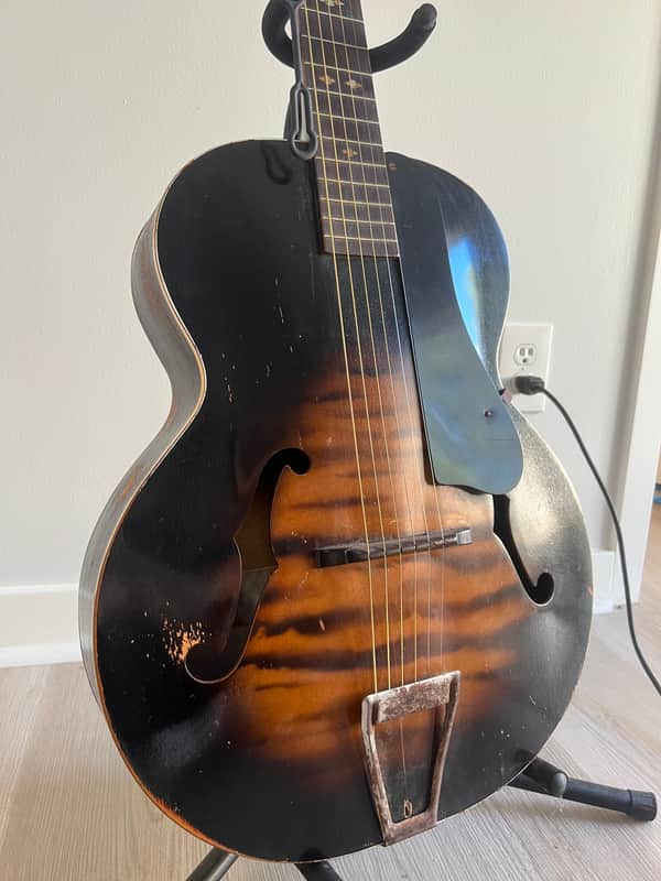 Harmony Ridgeway archtop acoustic  1943 Moon burst image 1