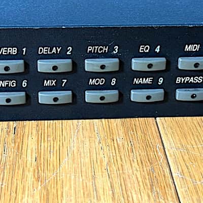 Alesis Quadraverb 20K Bandwidth, 1U Rack Mount Multi-Effect Processor w/ Power Adapter, Very Good Condition image 5