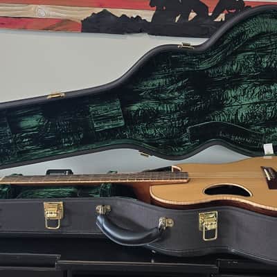 McPherson 4.0 Camrielle 2011 - Gloss image 18