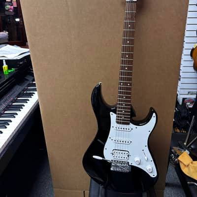 Yamaha EG112C / Y0306 Electric Guitar image 1
