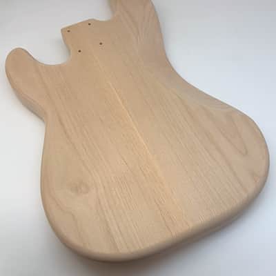 4lbs 5oz BloomDoom Nitro Lacquer Aged Relic Alder P-Style Bass Vintage Custom Guitar Body image 2
