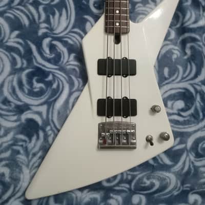 Yamaha  Explorer EBX-1 1985 - White MIJ image 1