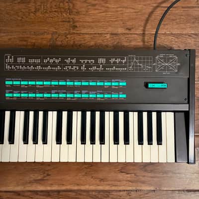 Yamaha DX7 Programmable Algorithm Synthesizer with Cartridge image 4