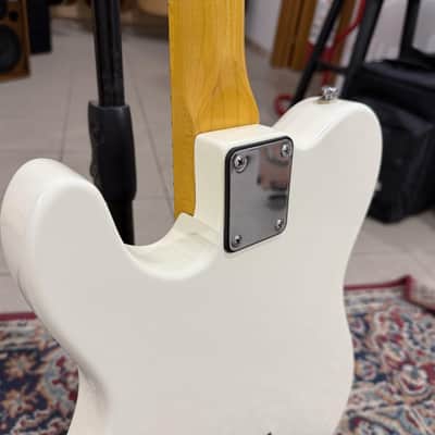 G&L Tribute Series ASAT Classic Vintage White image 9
