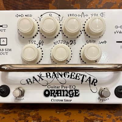 Orange Bax Bangeetar ホワイト Orange Bax Bangeetar Guitar Pre-EQ Pedal - White | Sweetwater