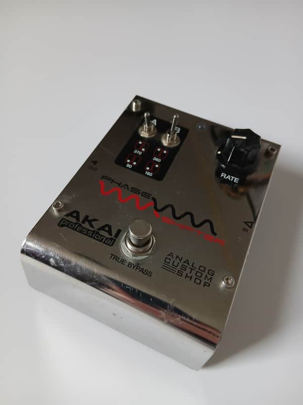 Akai Phase Shifter