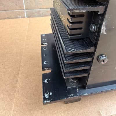 Yamaha P2100 Professional Series Natural Sound Stereo Power Amplifier – Made in Japan image 16