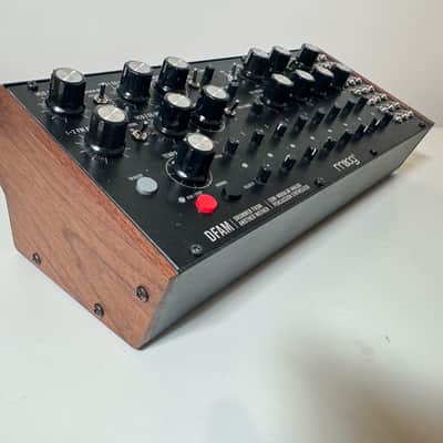 Moog DFAM Drummer From Another Mother Semi-Modular Analog Percussion Synthesizer 2018 - Present - Black/Wood Bild 4