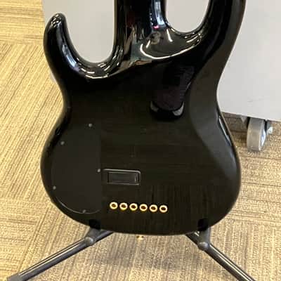 Carvin LB-76F Fretless Six String Bass LB76 - Piano Black image 6