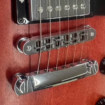 Gibson. Les Paul Studio.(2011)(Cherry Wood)(Burst-bucker Pro’s)(Pickups) image 8