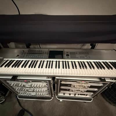 Korg KRONOS 2 Titanium 88-Key Digital Synthesizer Workstation - Titanium