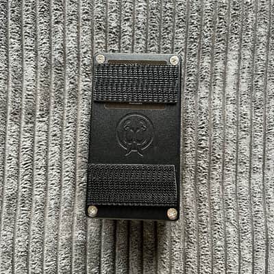 Walrus Audio Fundamental Fuzz 2023 - Present - Black / Orange image 2