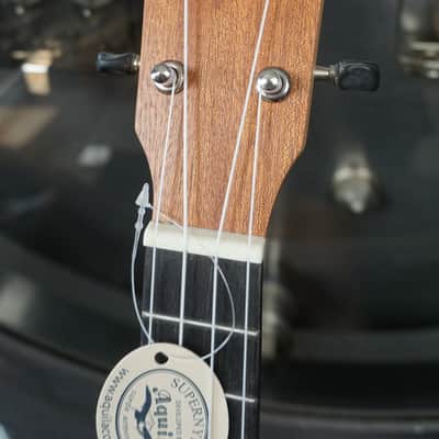 Aiersi Concert SU-024B Ukulele w/ Gig Bag image 2