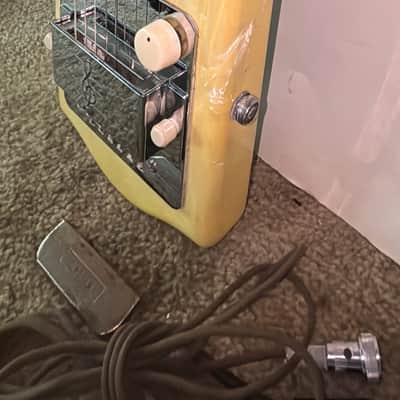 Oahu Lap Steel SN V37882 1951 W/ Original Case image 7