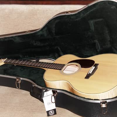 Martin Custom Shop Grand Performance Flamed Maple / Spruce Acoustic Guitar image 25