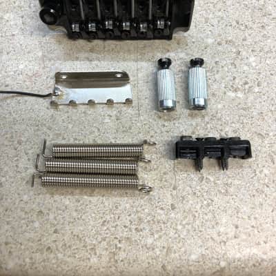 Fender System One Tremolo 1985-87 Black Chrome image 2