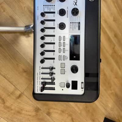 Yamaha DTX8K-M Electronic Drum Set Black Forest image 4
