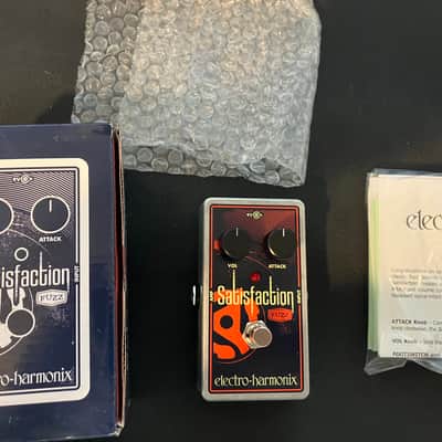 Electro-Harmonix Satisfaction Fuzz 2014 - Present - Blue / Red image 1